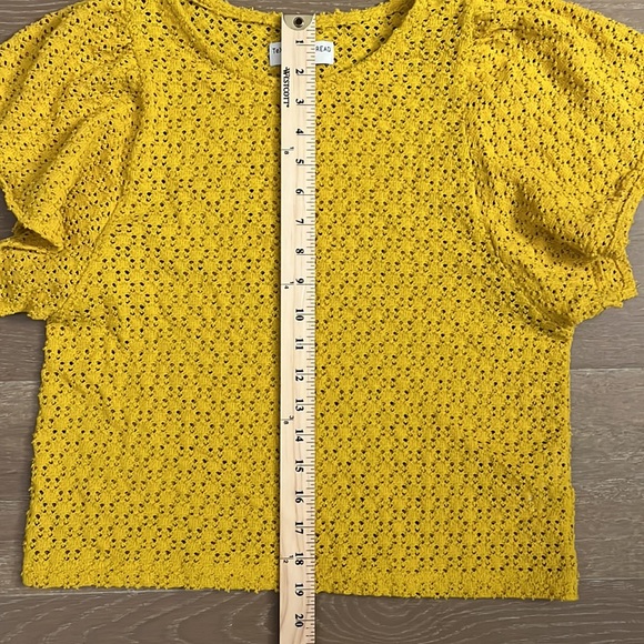 Madewell Texture & Thread Eyelet Flutter-Sleeve Top Mustard Yellow - Picture 6 of 6